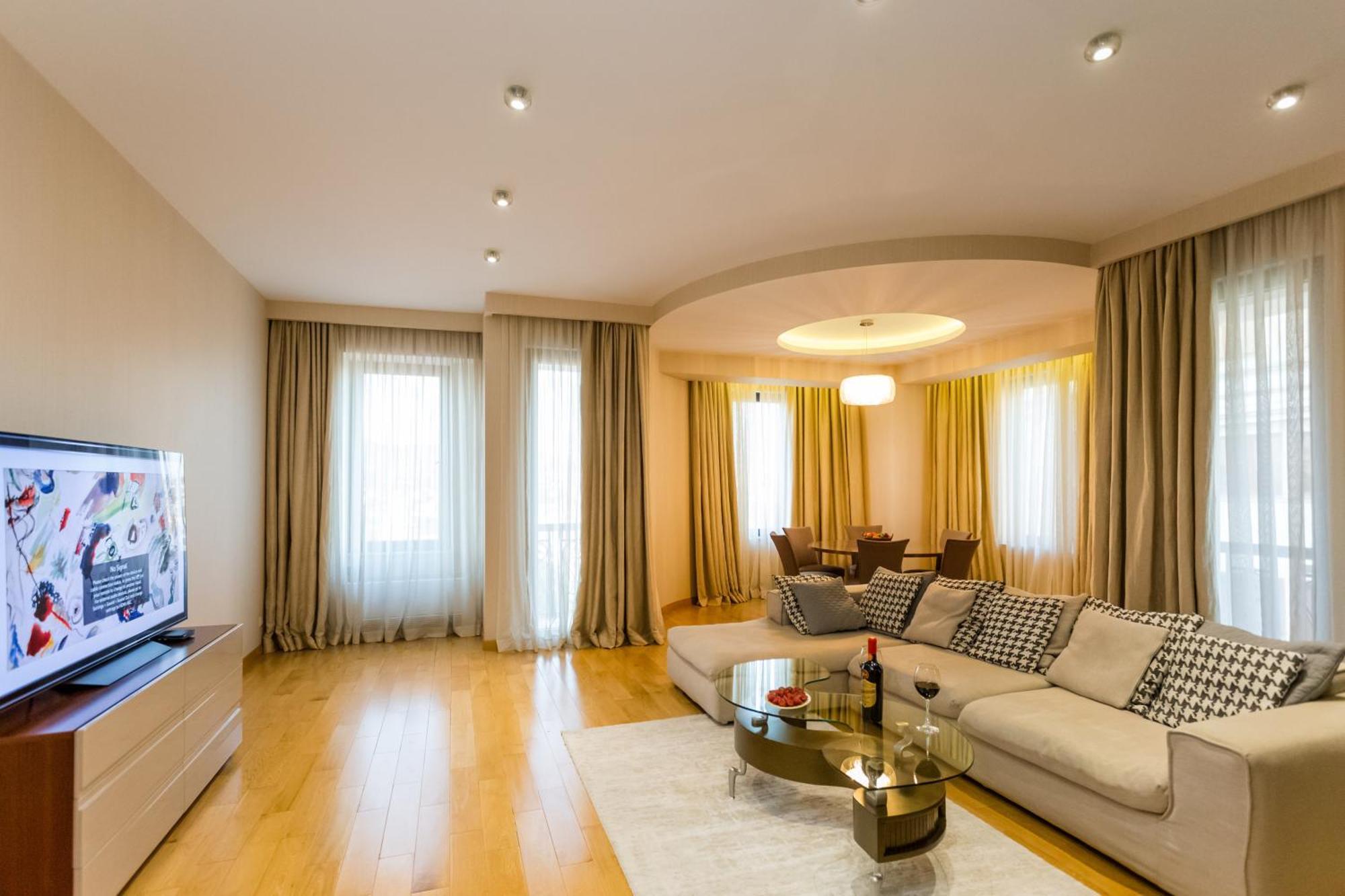 The Grand Apartment Lll Тбилиси Экстерьер фото